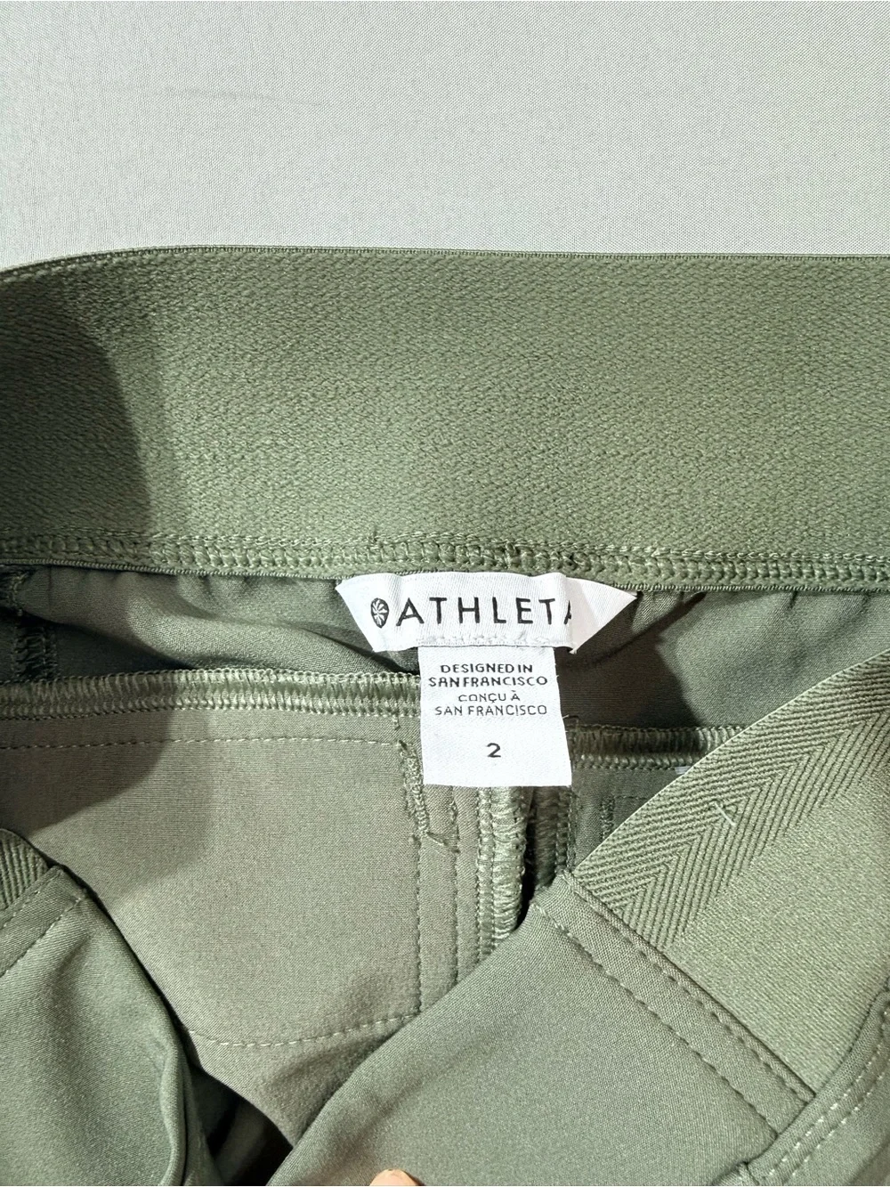 Athleta Endless High Rise Cargo pants sage green - Picture 7 of 7